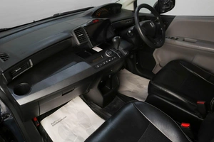 Минивэн Honda Freed 2009 года, 1119000 рублей, Челябинск