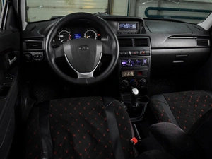 Хетчбэк ВАЗ (LADA) Priora 2014 года, 599000 рублей, Воронеж