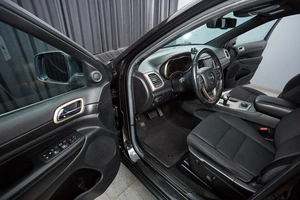 Внедорожник Jeep Grand Cherokee 2013 года, 2299000 рублей, Красноярск