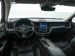 Внедорожник Volvo XC60 2021 года, 3997055 рублей, Москва