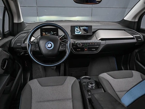 Хетчбэк BMW i3 2018 года, 1999000 рублей, Кирилловка