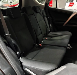 Внедорожник Toyota RAV4 2015 года, 2477000 рублей, Красноярск