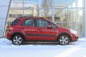 Внедорожник Suzuki SX4 2011 года, 810000 рублей, Ярославль
