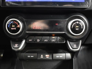 Седан Kia Rio 2018 года, 1186100 рублей, Казань