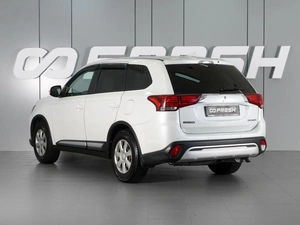 Внедорожник Mitsubishi Outlander 2019 года, 1980000 рублей, Красный Пахарь
