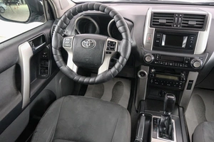 Внедорожник Toyota Land Cruiser Prado 2012 года, 3139000 рублей, Красноярск