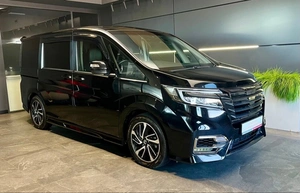 Минивэн Honda Stepwgn 2020 года, 2450000 рублей, Абакан