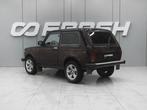 Внедорожник ВАЗ (LADA) 4x4 (Нива) 2011 года, 450000 рублей, Ростов-на-Дону