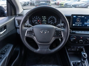 Седан Hyundai Solaris 2020 года, 1799000 рублей, Саратов