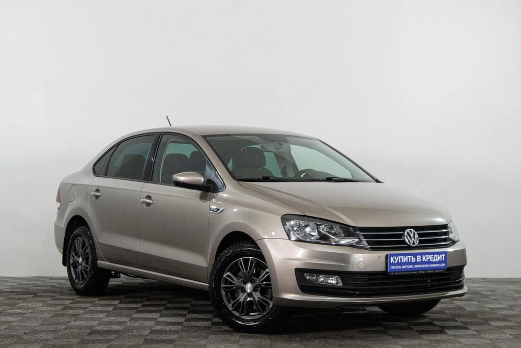 Седан Volkswagen Polo 2019 года, 1369000 рублей, Сургут