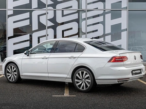 Седан Volkswagen Passat 2015 года, 1790000 рублей, Краснодар