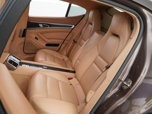 Лифтбек Porsche Panamera 4 2013 года, 3158077 рублей, Москва