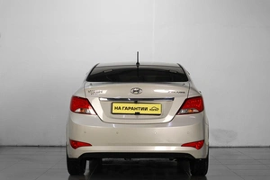 Седан Hyundai Solaris 2015 года, 1269000 рублей, Челябинск