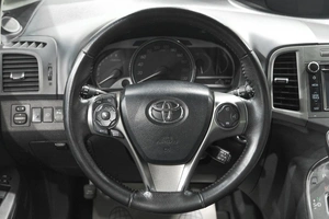 Внедорожник Toyota Venza 2013 года, 1839000 рублей, Новокузнецк