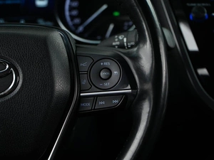 Седан Toyota Camry 2019 года, 2797050 рублей, Москва