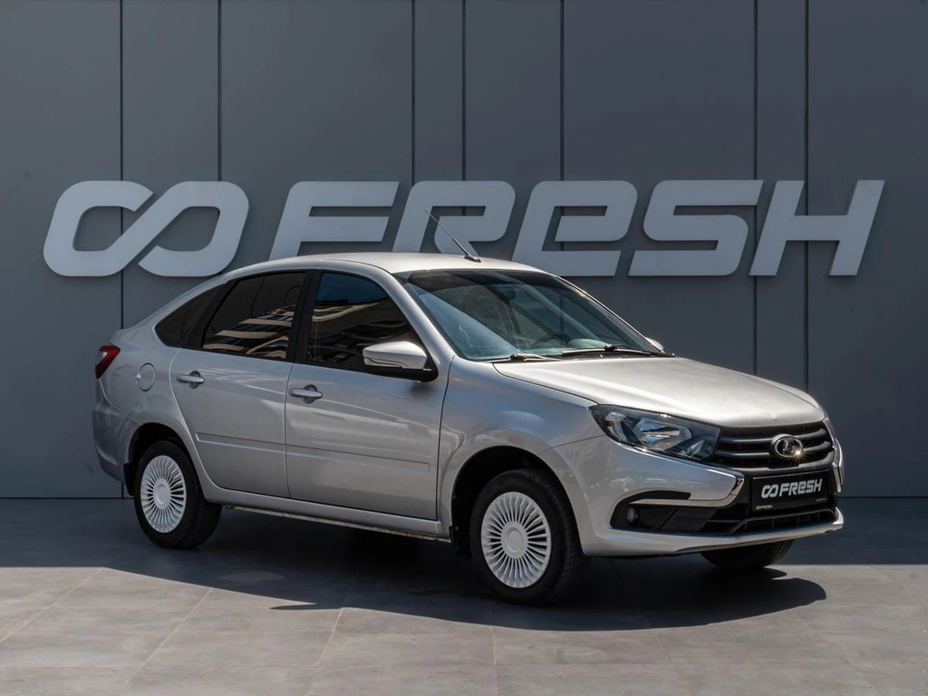 Седан ВАЗ (LADA) Granta 2024 года, 800000 рублей, Краснодар
