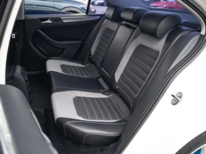 Седан Volkswagen Jetta 2012 года, 1210000 рублей, Краснодар