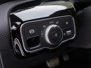 Универсал Mercedes-benz CLA-класс 2019 года, 2750000 рублей, Волгоград