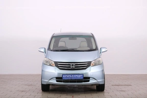 Минивэн Honda Freed 2010 года, 1199000 рублей, Омск