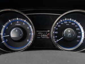 Седан Hyundai Sonata 2012 года, 1125000 рублей, Краснодар