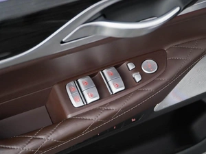 Седан BMW 7 серия 2019 года, 5888077 рублей, Москва