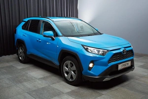 Внедорожник Toyota RAV4 2019 года, 3578000 рублей, Красноярск