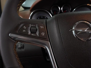 Внедорожник Opel Mokka 2012 года, 1115000 рублей, Воронеж