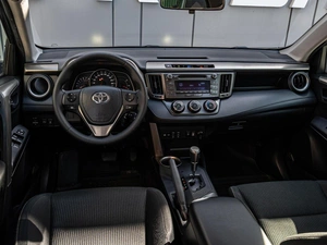 Внедорожник Toyota RAV4 2013 года, 1599000 рублей, Краснодар