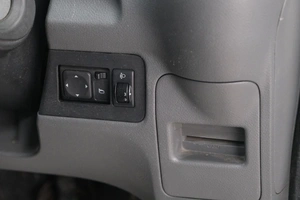 Минивэн Nissan NV200 2011 года, 939000 рублей, Омск