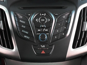 Седан Ford Focus 2013 года, 860000 рублей, Аксай