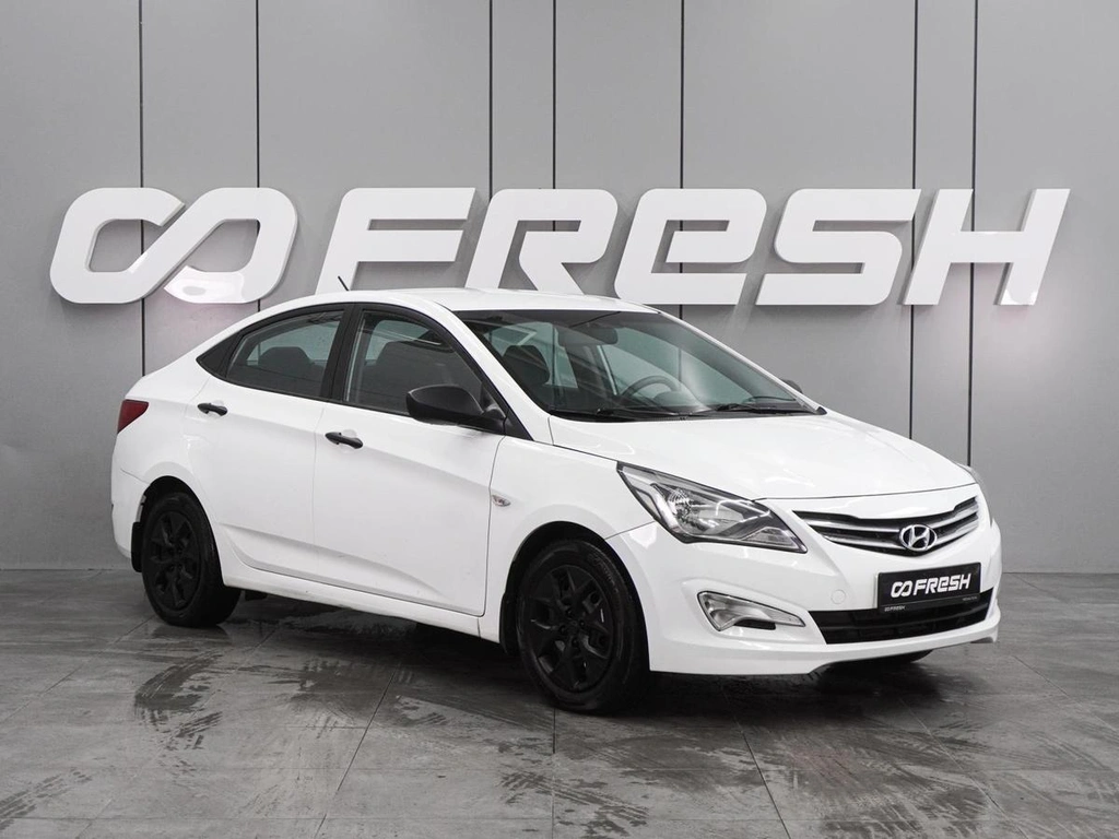 Седан Hyundai Solaris 2016 года, 919000 рублей, Воронеж