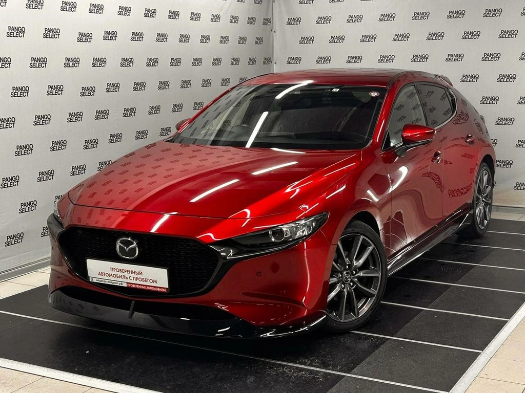 Хетчбэк Mazda 3 2019 года, 1445000 рублей, Красноярск