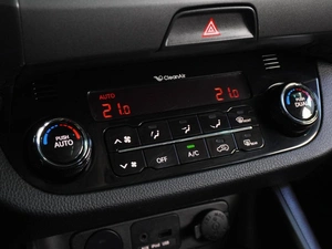 Внедорожник Kia Sportage 2013 года, 1299000 рублей, Воронеж