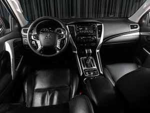 Внедорожник Mitsubishi Pajero Sport 2018 года, 2539000 рублей, Тюмень