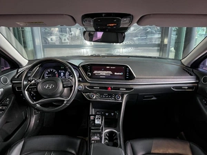 Седан Hyundai Sonata 2019 года, 2120000 рублей, Уфа