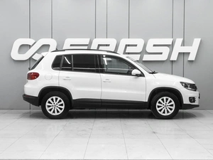 Внедорожник Volkswagen Tiguan 2012 года, 1350000 рублей, Ростов-на-Дону