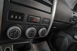 Внедорожник Nissan X-Trail 2012 года, 1079000 рублей, Челябинск