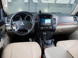 Внедорожник Mitsubishi Pajero 2007 года, 1199000 рублей, Тюмень