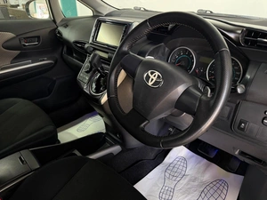 Минивэн Toyota Wish 2010 года, 1179000 рублей, Красноярск