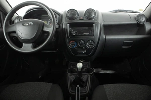 Седан ВАЗ (LADA) Granta 2017 года, 389000 рублей, Пермь