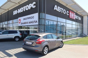 Хэтчбек Ford Focus 2013 года, 880000 рублей, Мирное