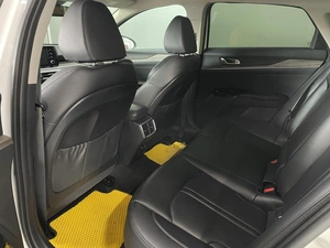 Седан Kia K5 2021 года, 2350000 рублей, Ярославль