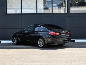Седан BMW 5 серия 2019 года, 3294000 рублей, Кирилловка