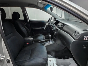 Хетчбэк Toyota Corolla 2005 года, 630000 рублей, Красноярск