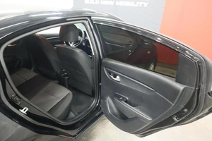 Седан Kia Rio 2018 года, 1290000 рублей, Курск