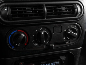 Внедорожник ВАЗ (LADA) Niva Travel 2021 года, 899000 рублей, Тюмень