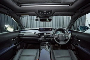 Внедорожник Lexus UX 2020 года, 3500000 рублей, Красноярск