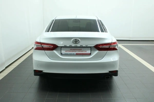 Седан Toyota Camry 2018 года, 2781000 рублей, Красноярск