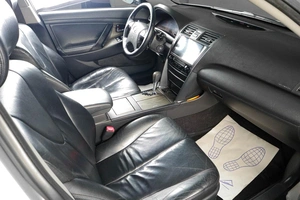 Седан Toyota Camry 2006 года, 1299000 рублей, Тюмень