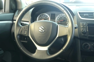 Хетчбэк Suzuki Swift 2012 года, 849000 рублей, Омск